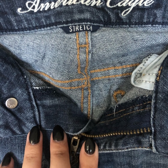 American Eagle jeans! - Picture 3 of 3